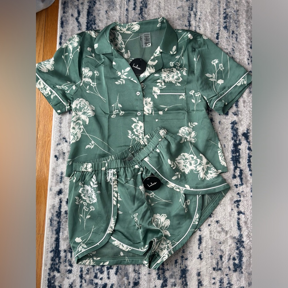 NWT Charming Dreamer Teal Green Floral Satin Two-Piece Pajama Set
